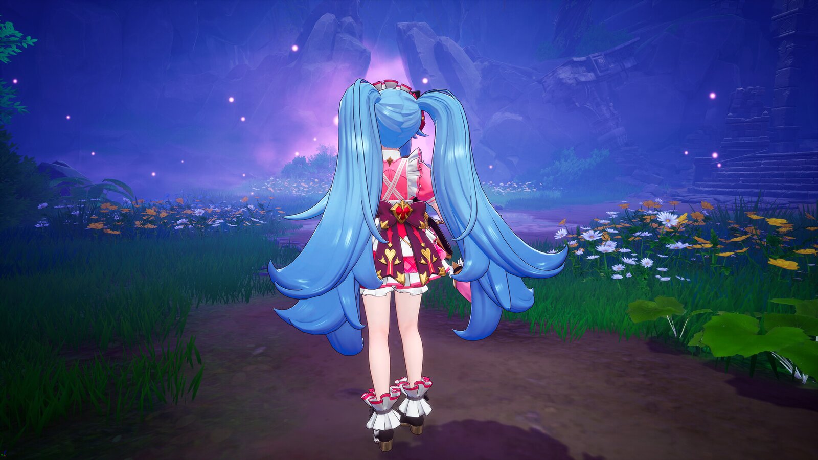 DragonSword: Awakening - Costume: Wild Strawberry Waitress
